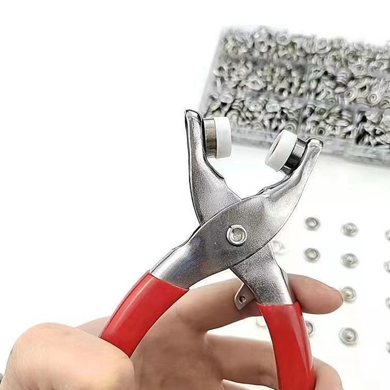 Kit di Attrezzi per Bottoni a  - Snap Fastener Set recensione e prezzo