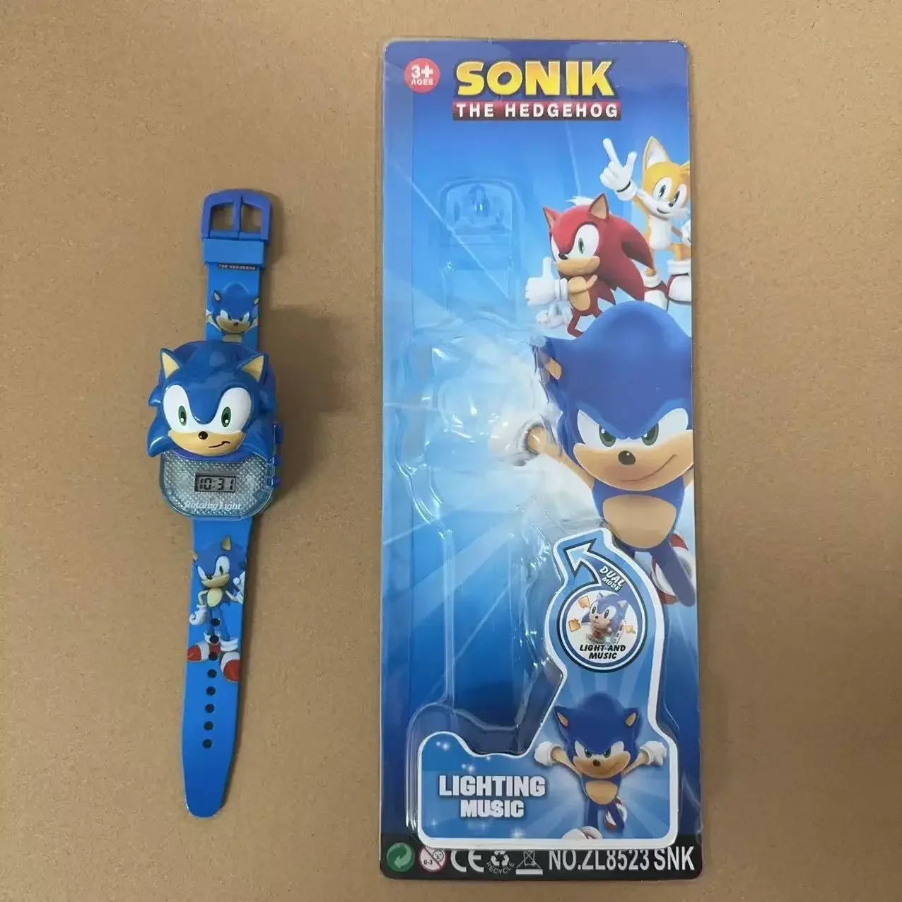 Orologio Proiettore 3D con 24  - Cosplay Prop Patterns recensione e prezzo