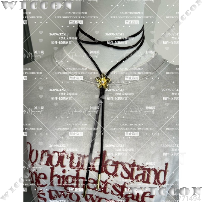 Collana con Fiore Dorato per C - Aerith Cosplay Prop recensione e prezzo