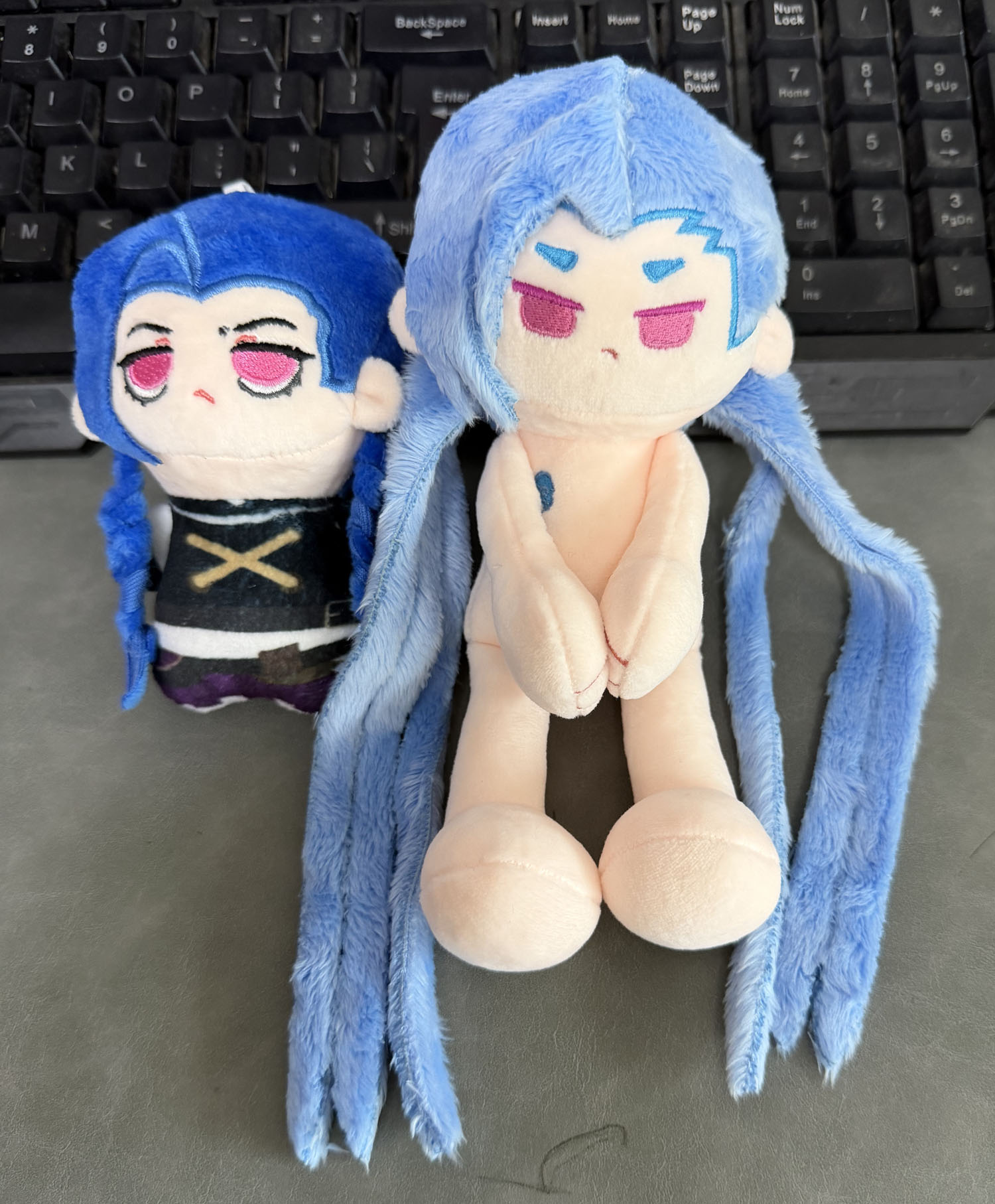 Peluche Anime Game Powder Jinx - Cosplay Plushie Prop recensione e prezzo